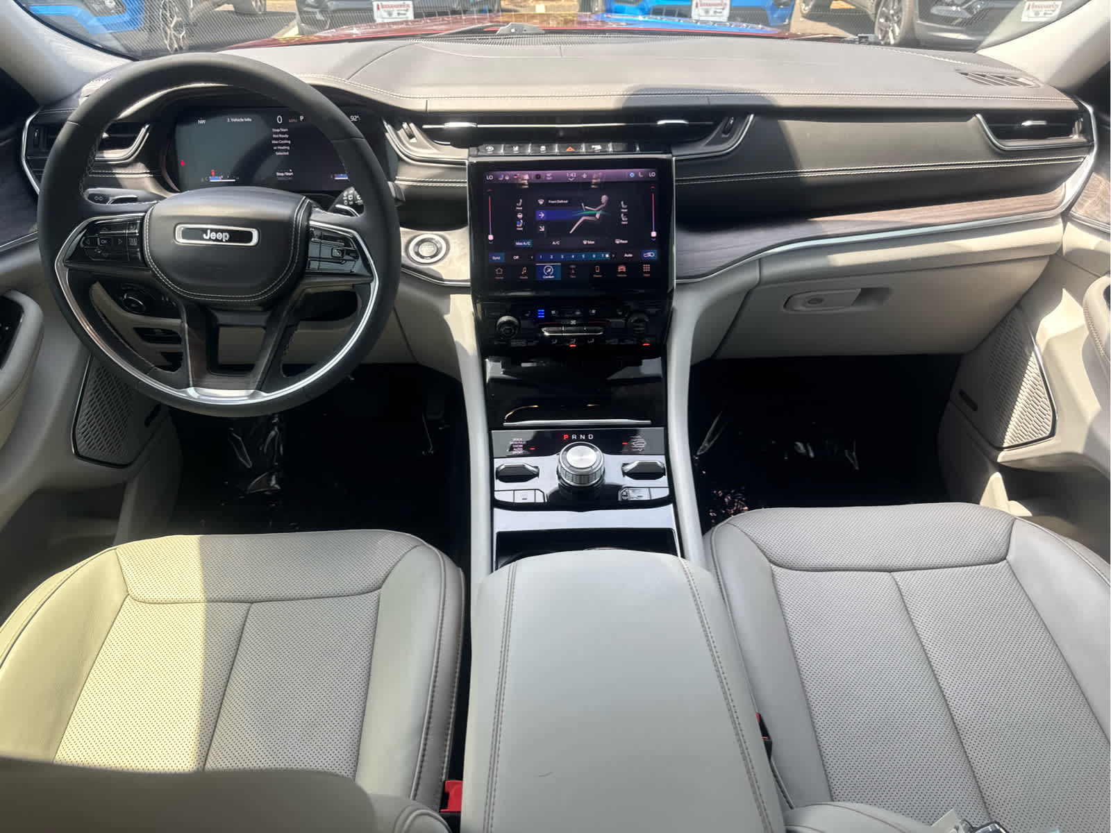 2023 Jeep Grand Cherokee Overland