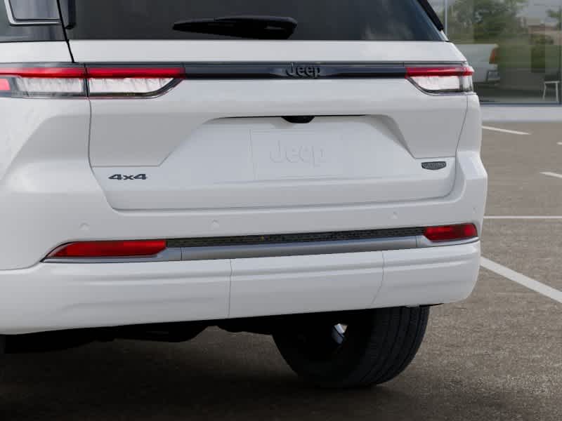 2027 Jeep Grand Cherokee Summit