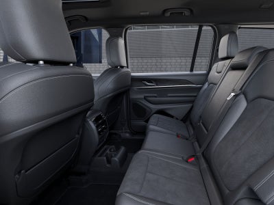 2026 Jeep Grand Cherokee L Laredo Altitude