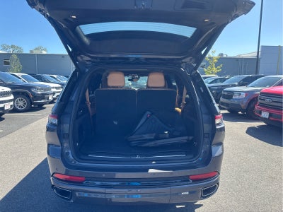 2024 Jeep Grand Cherokee L Summit Reserve