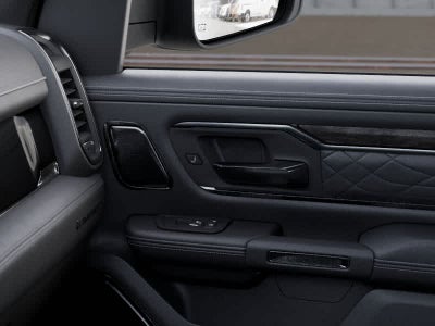 2026 RAM 1500 RAM 1500 LIMITED CREW CAB 4X4 5'7' BOX