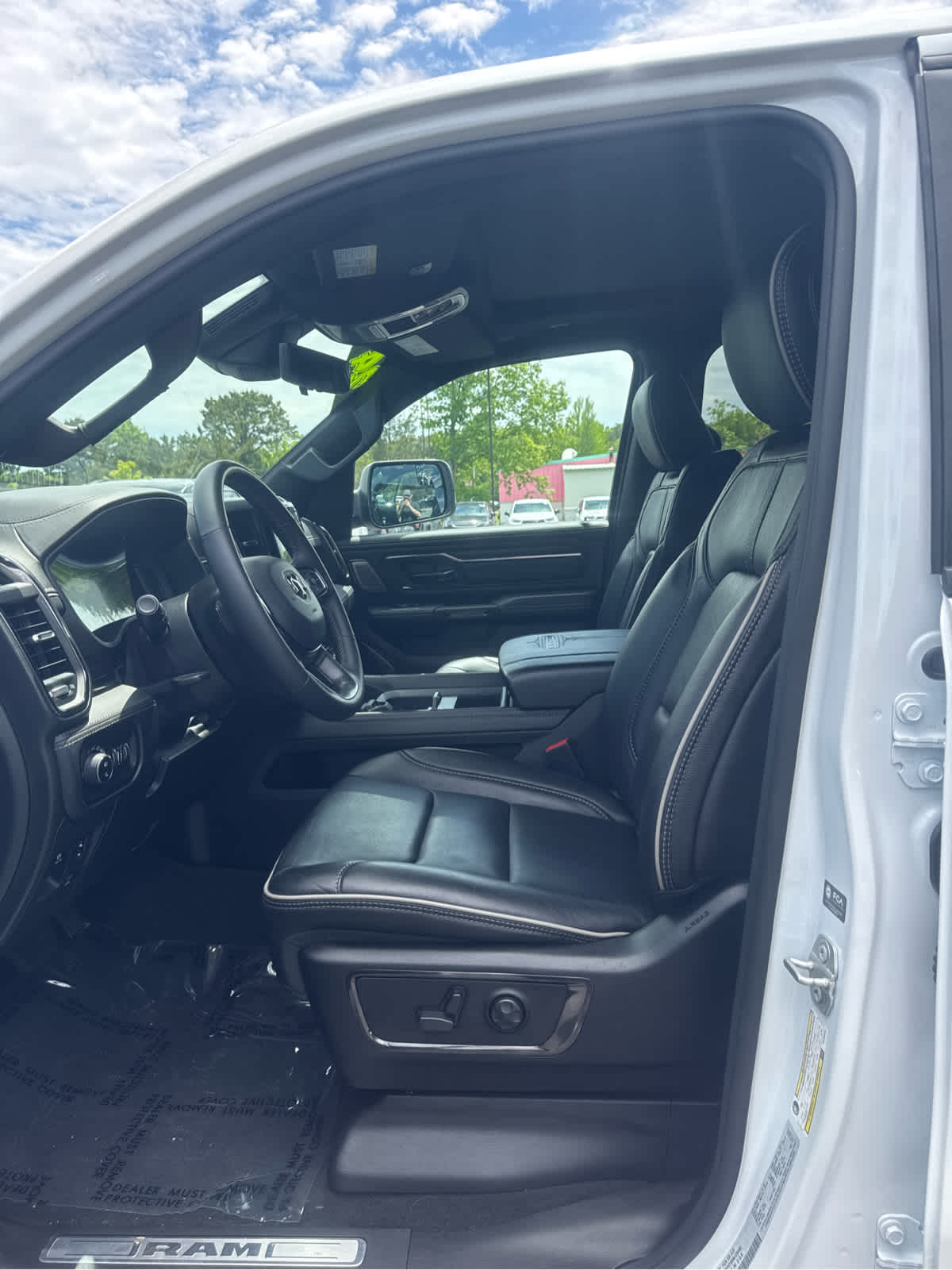 2024 RAM 1500 Limited