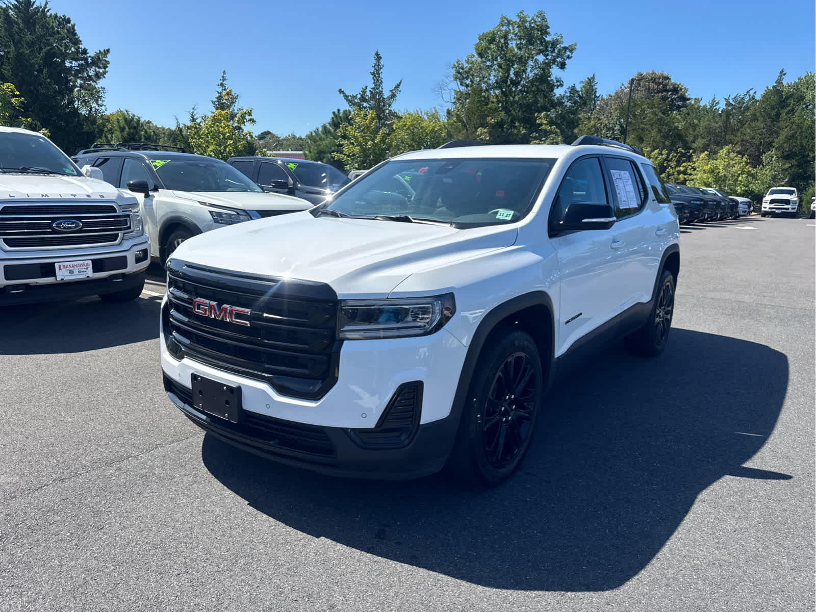 2023 GMC Acadia SLE