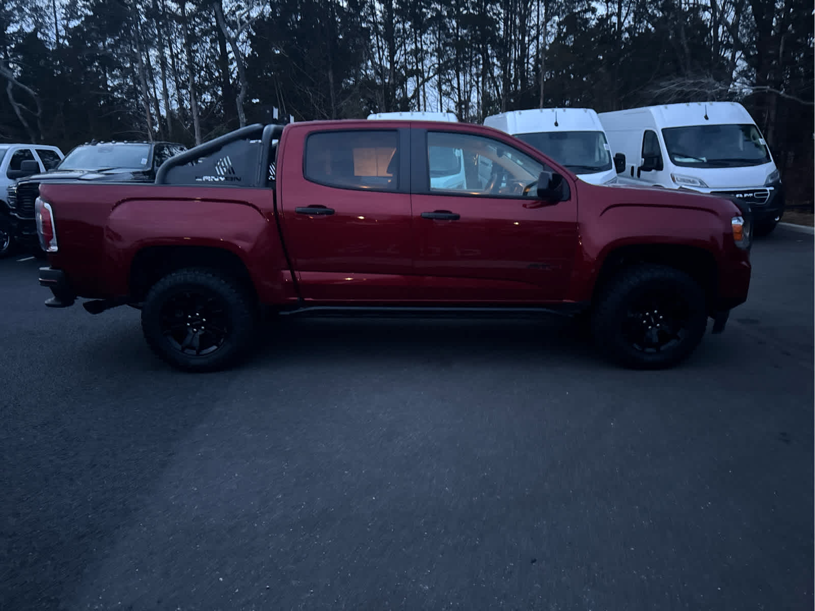 2022 GMC Canyon 4WD AT4 w/Leather