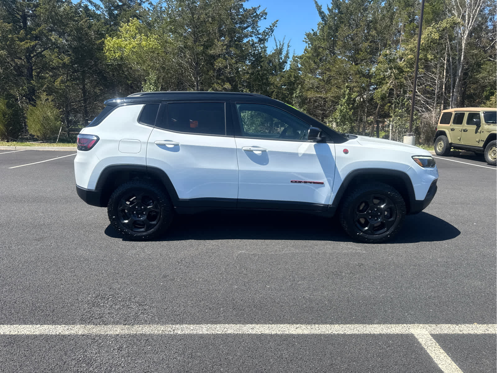 2023 Jeep Compass Trailhawk