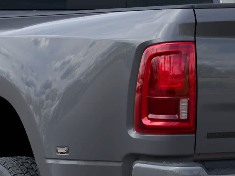 2026 RAM 3500 RAM 3500 BIG HORN CREW CAB 4X4 8' BOX