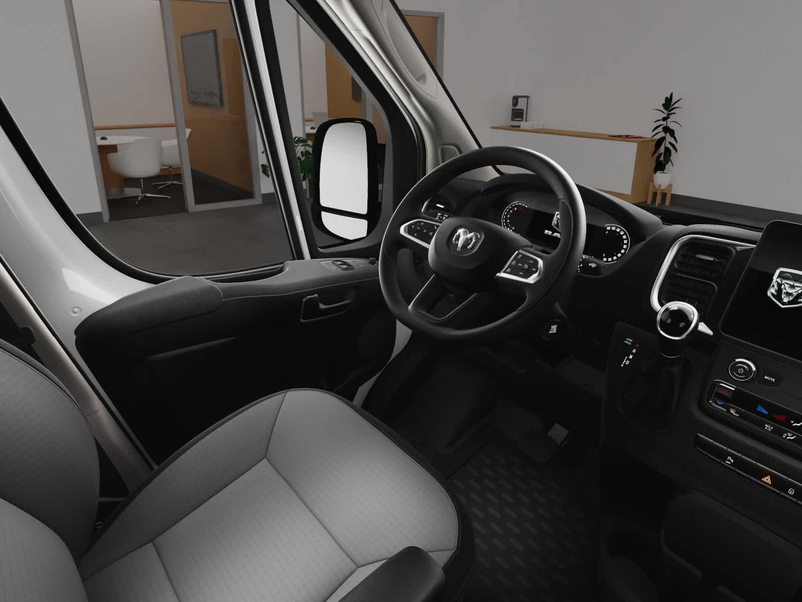 2025 RAM ProMaster SLT