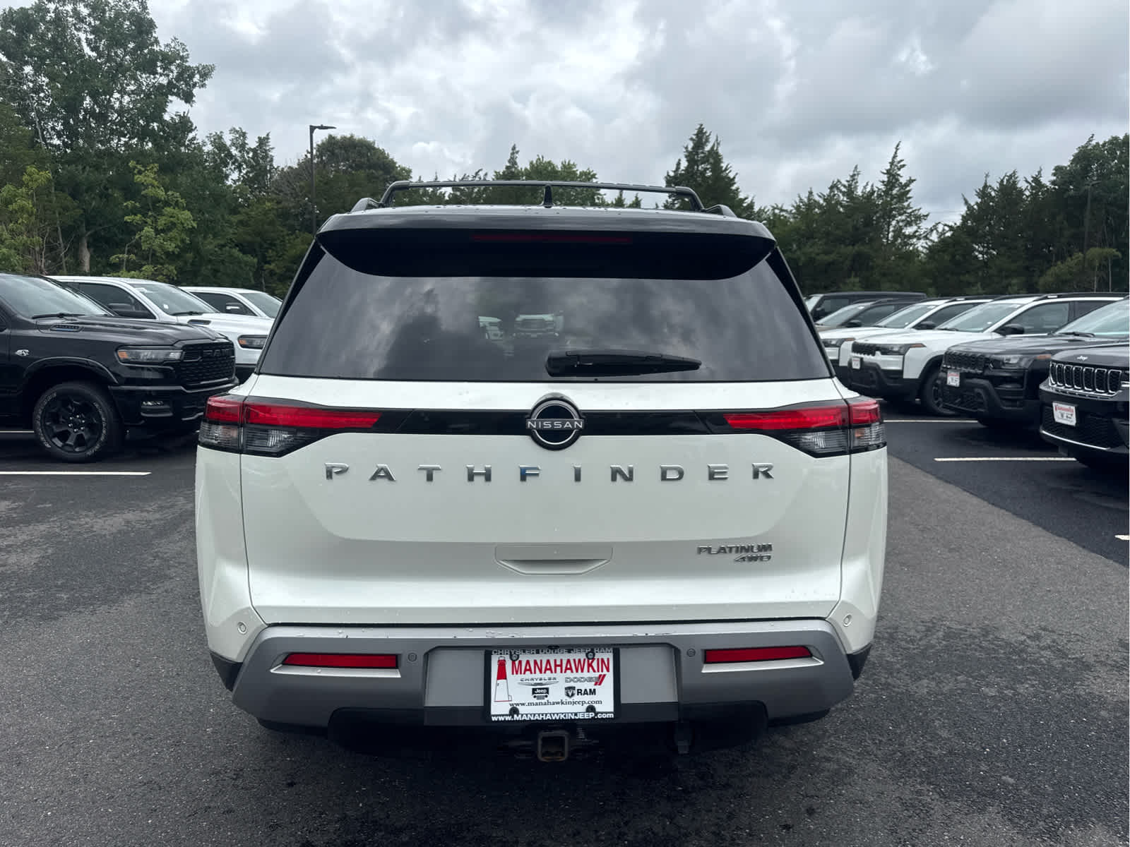 2022 Nissan Pathfinder Platinum