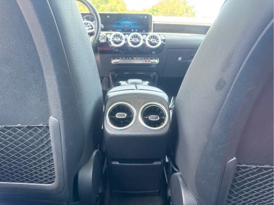 2020 Mercedes-Benz A 220 A 220