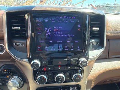 2019 RAM 1500 Laramie Crew Cab 4x4 5'7" Box