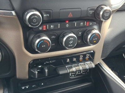 2019 RAM 1500 Laramie Crew Cab 4x4 5'7" Box