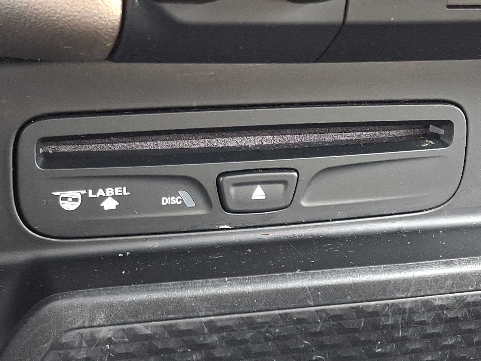 2019 RAM 1500 Laramie Crew Cab 4x4 5'7" Box