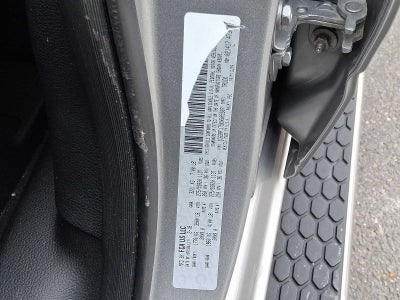 2019 RAM 1500 Laramie Crew Cab 4x4 5'7" Box