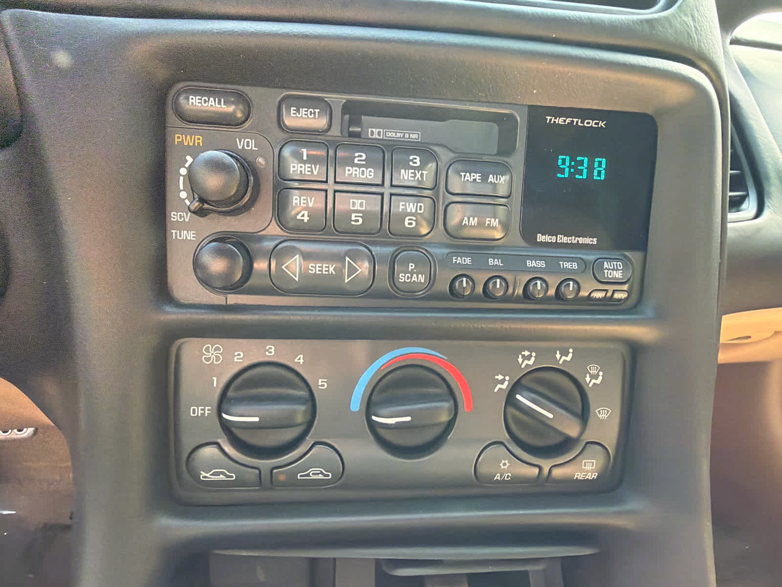 2000 Chevrolet Corvette Base
