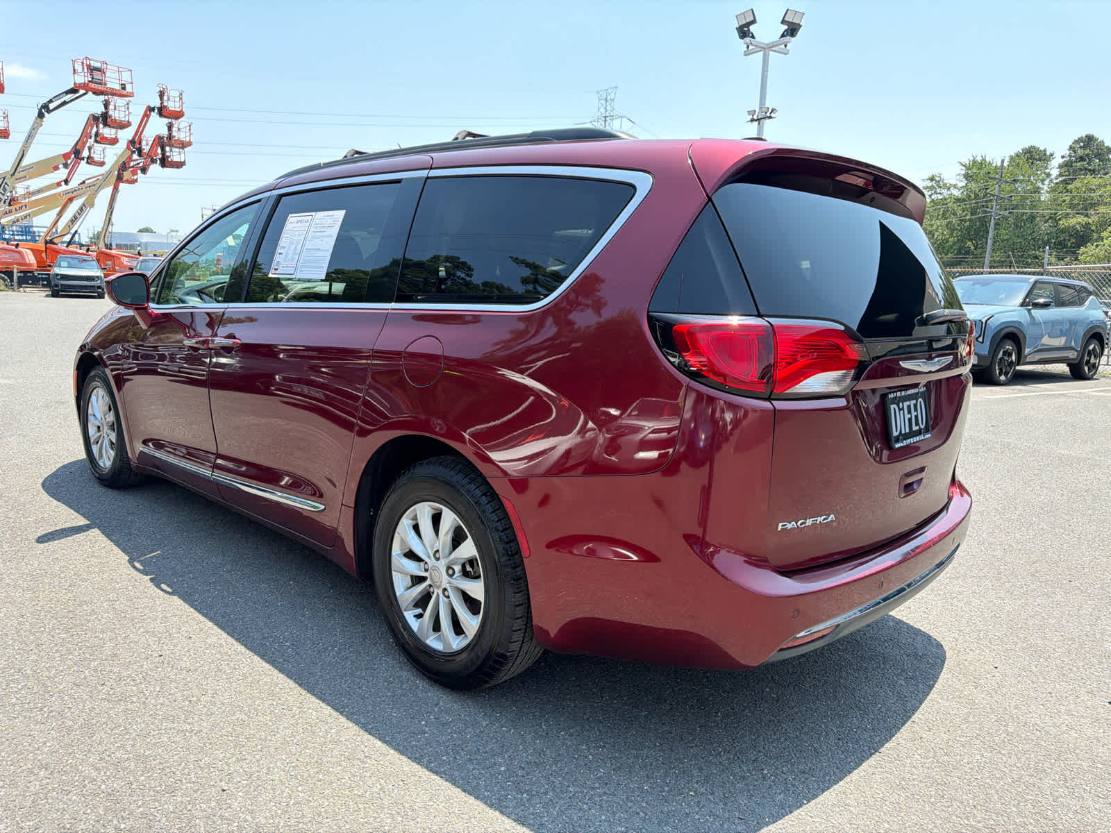 2017 Chrysler Pacifica Touring-L