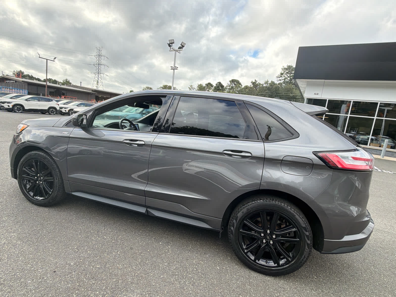 2022 Ford Edge ST-Line