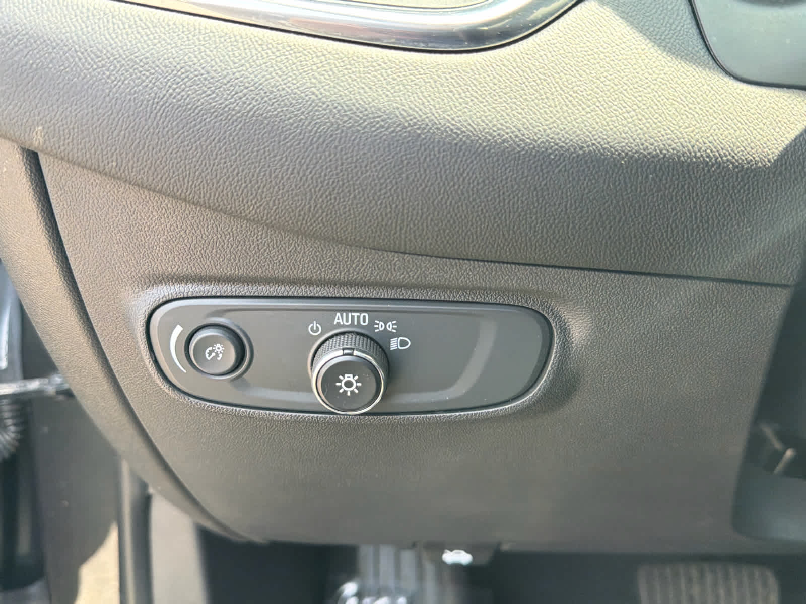 2020 Chevrolet Equinox FWD LS