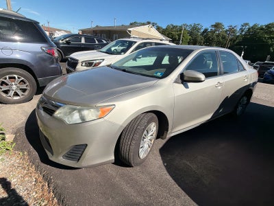 2014 Toyota Camry LE