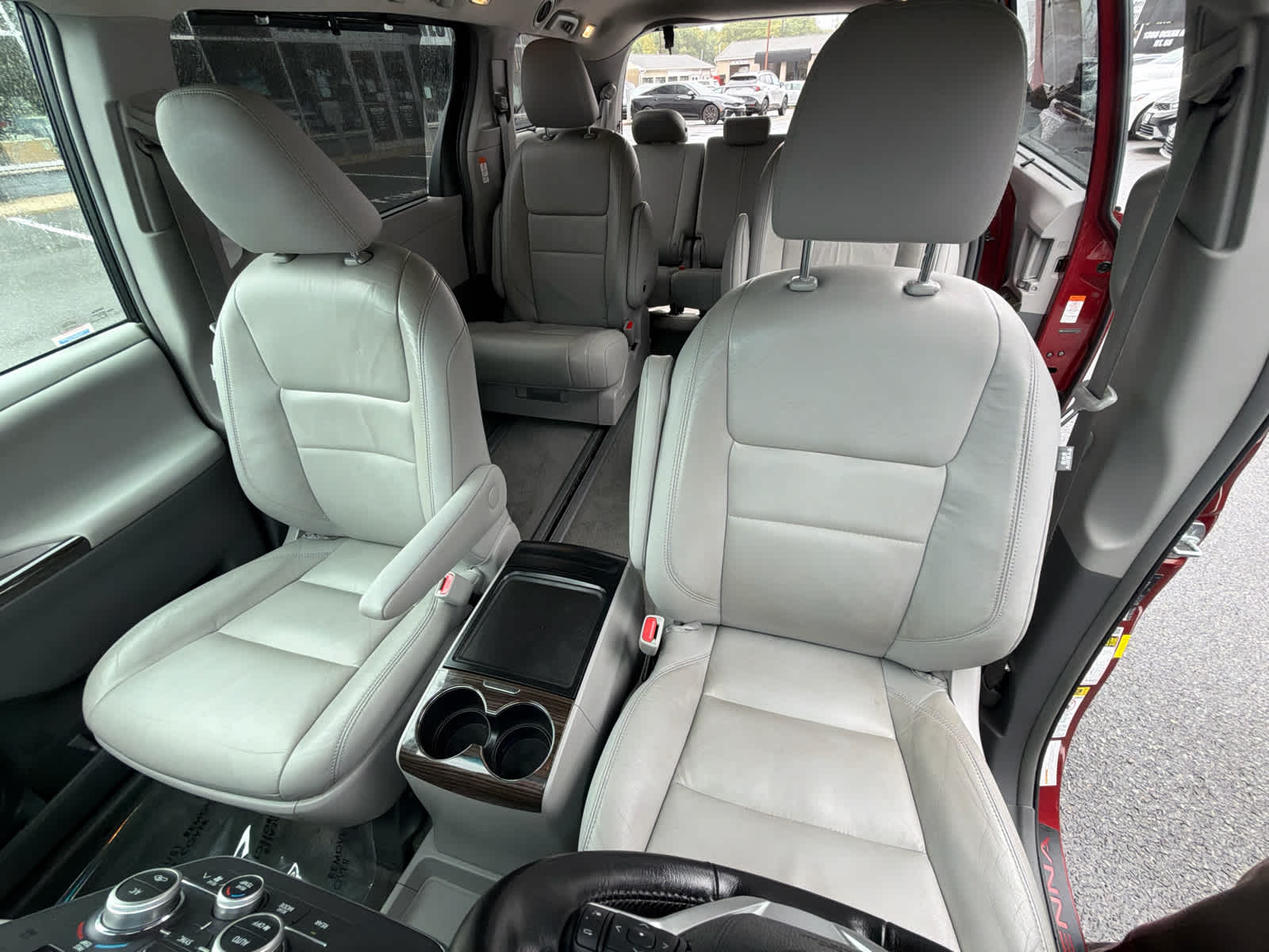 2015 Toyota Sienna XLE Premium