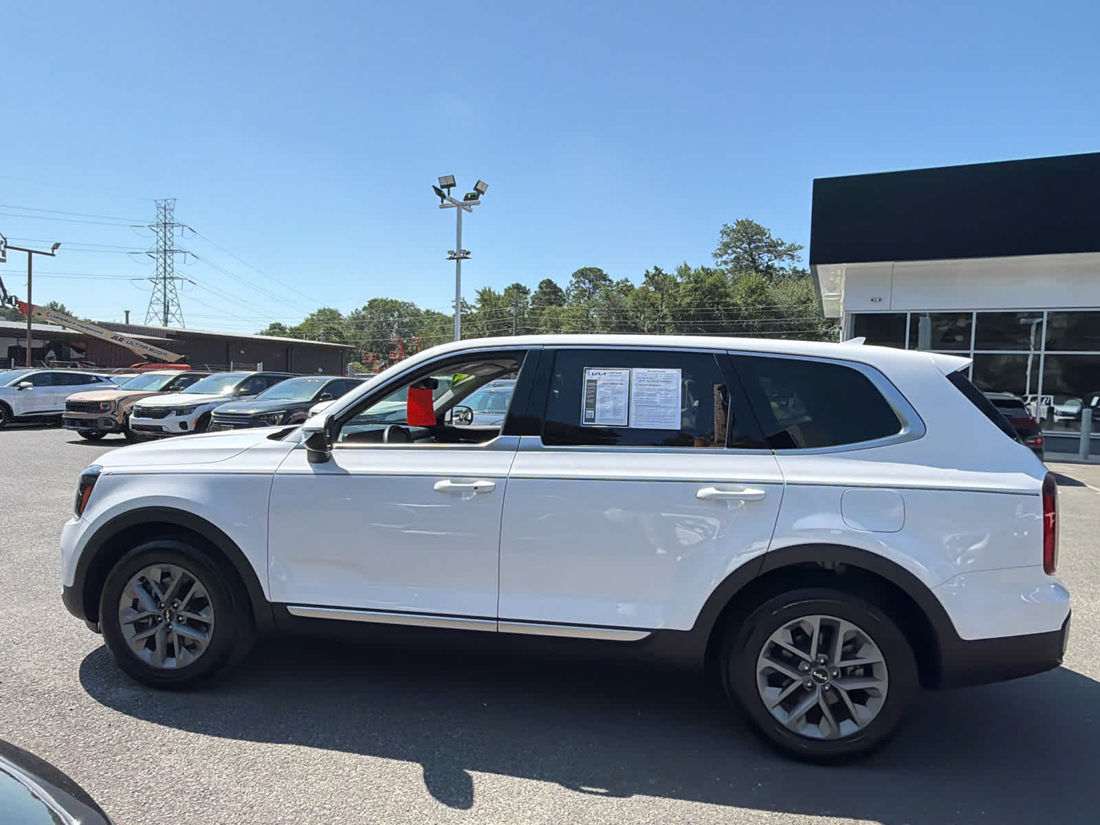 2024 Kia Telluride LX