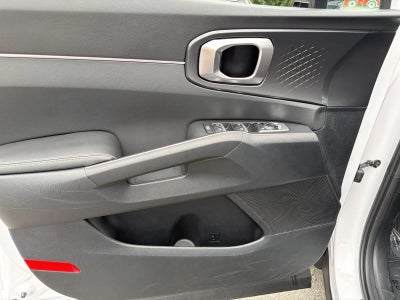 2025 Kia Sorento LX