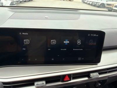 2025 Kia Sorento LX