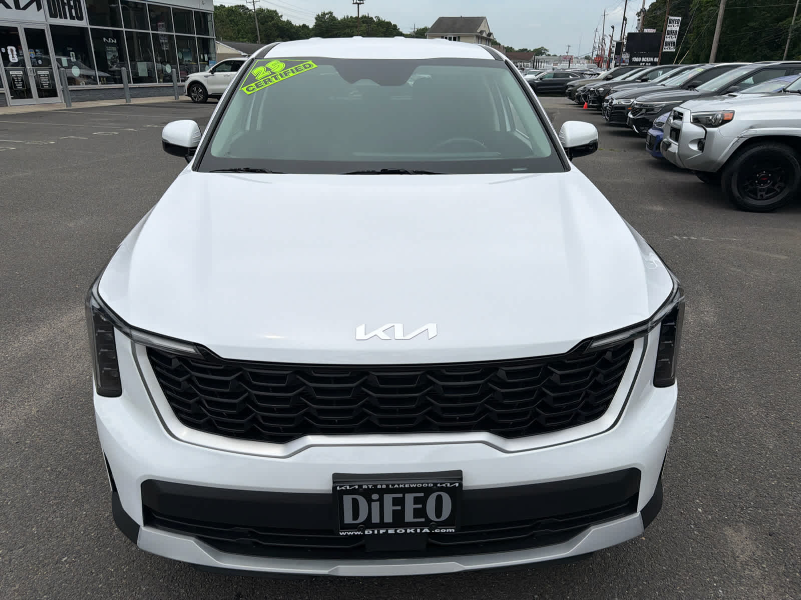 2025 Kia Sorento LX