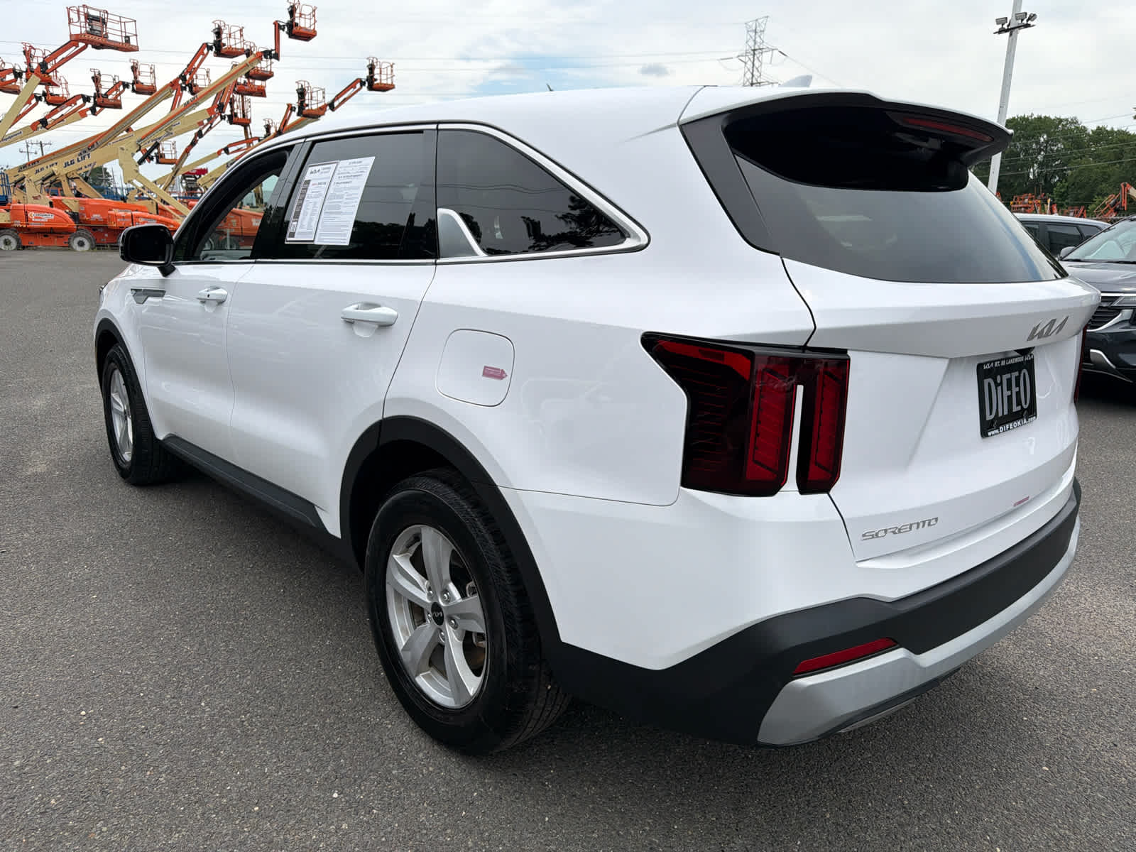 2025 Kia Sorento LX