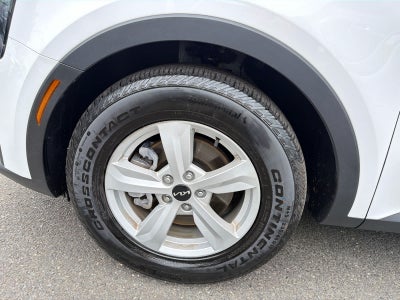 2025 Kia Sorento LX