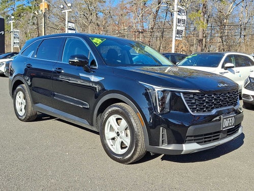 2025 Kia Sorento LX