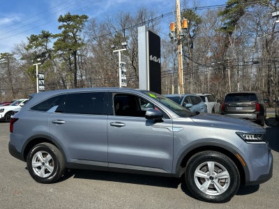 2023 Kia Sorento LX