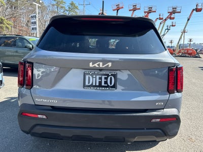 2023 Kia Sorento LX