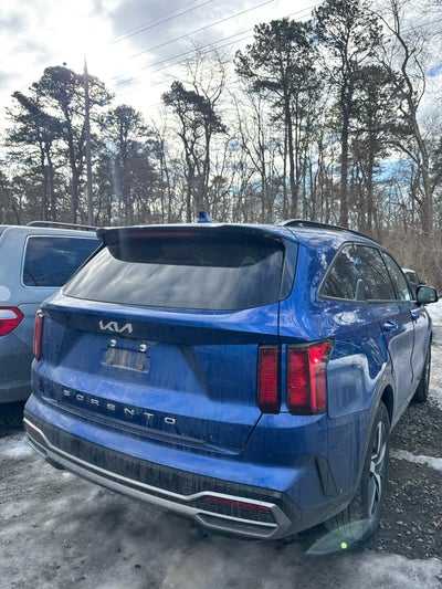 2022 Kia Sorento S