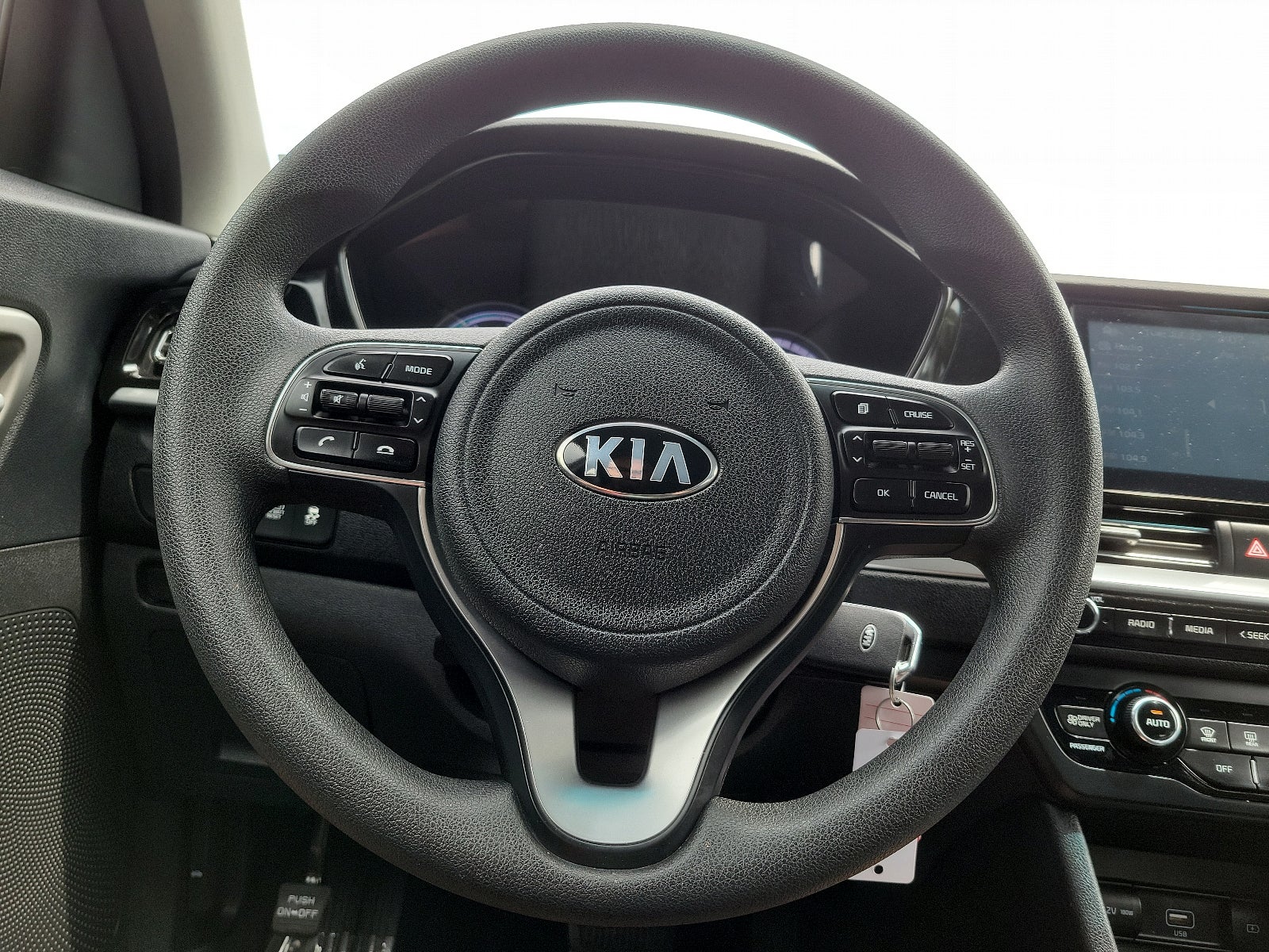 2021 Kia Niro LX