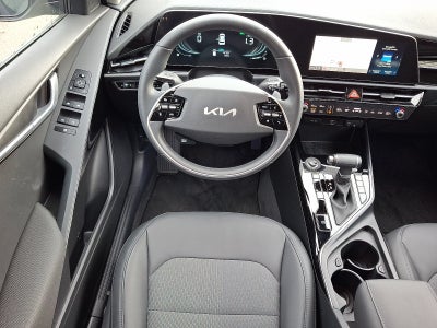 2024 Kia Niro EX