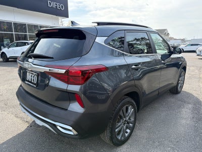 2022 Kia Seltos S