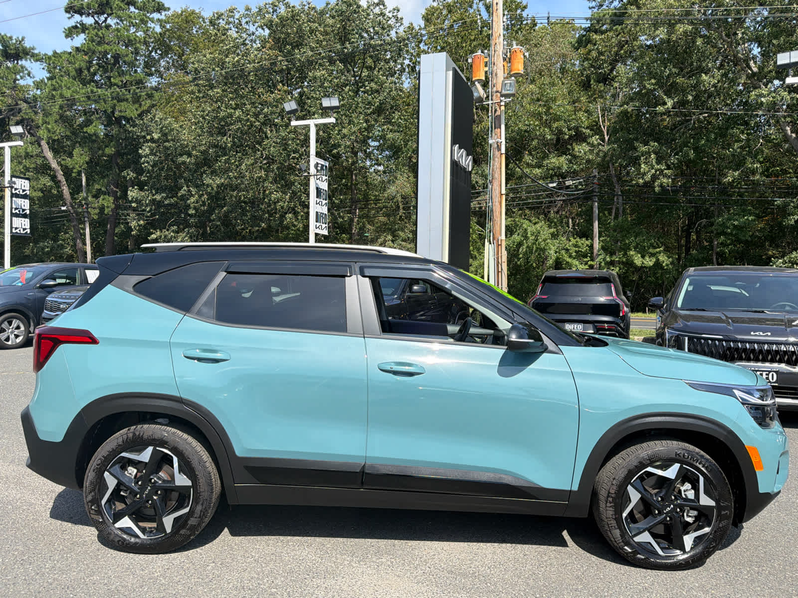 2025 Kia Seltos S