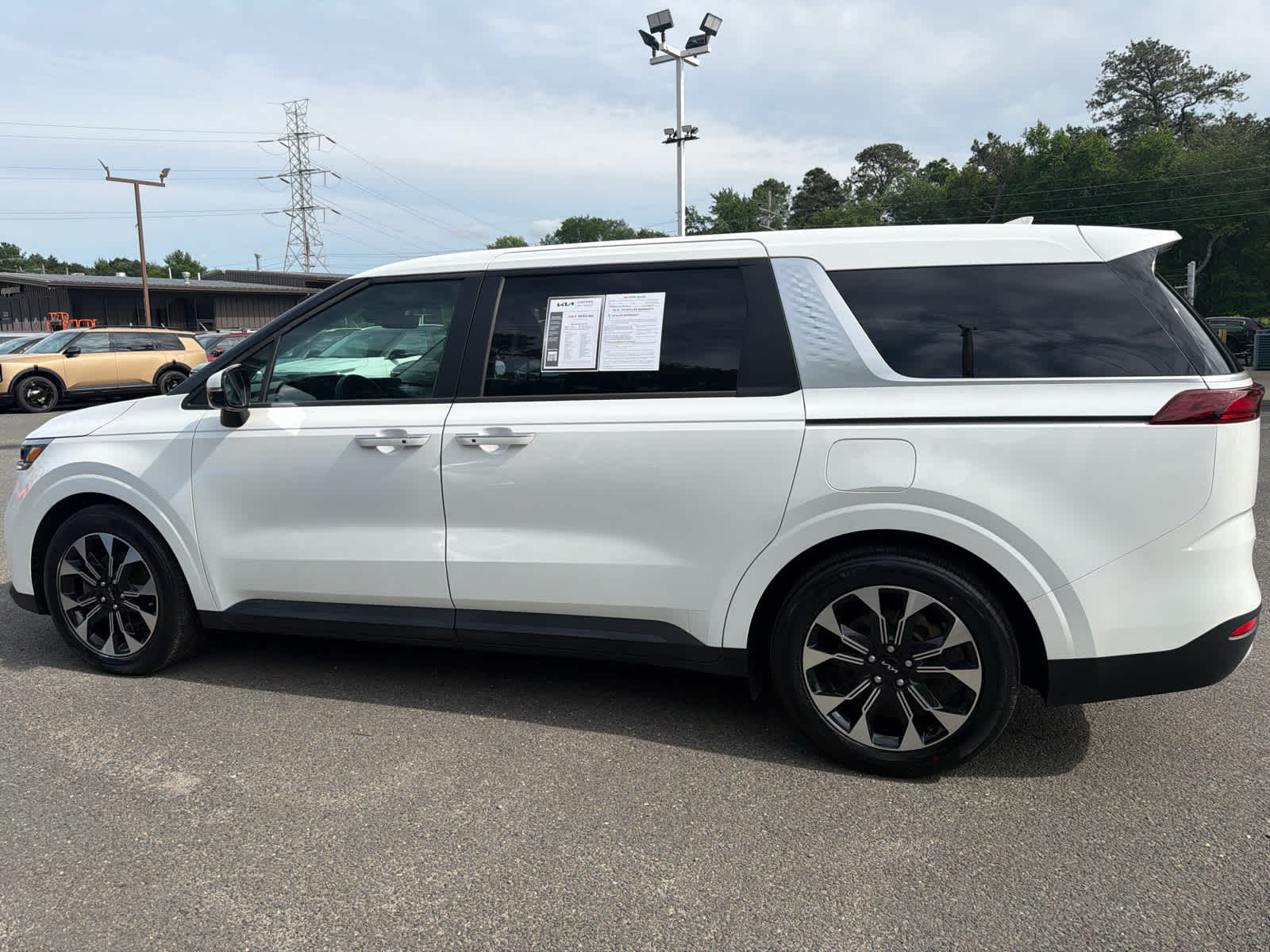 2023 Kia Carnival MPV EX