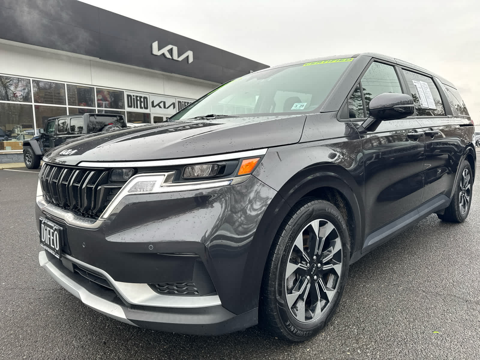 2024 Kia Carnival MPV EX