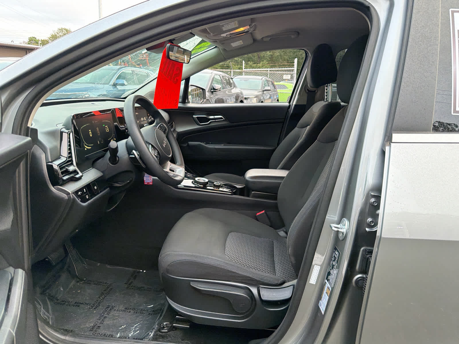2023 Kia Sportage Hybrid LX