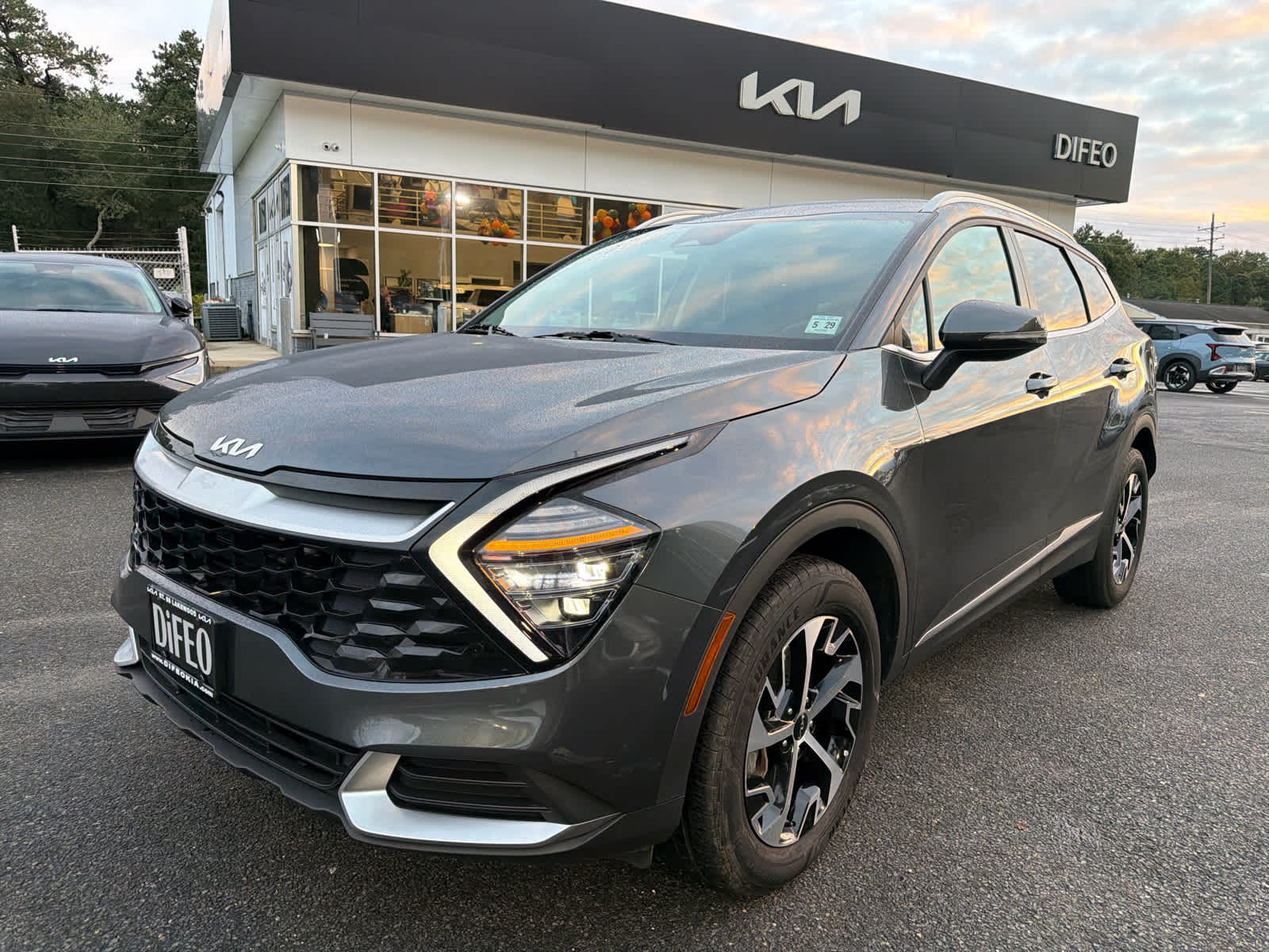 2024 Kia Sportage Hybrid EX